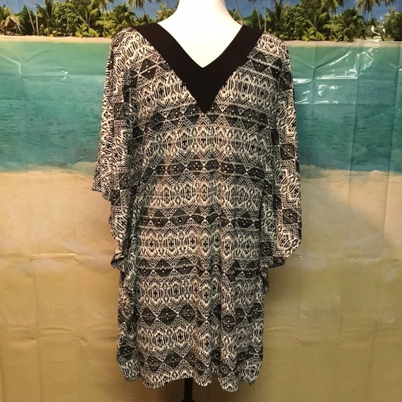 ✅2X Host Pick✅ Wearabouts Swimsuit Cover Up, Med - Picture 2 of 5